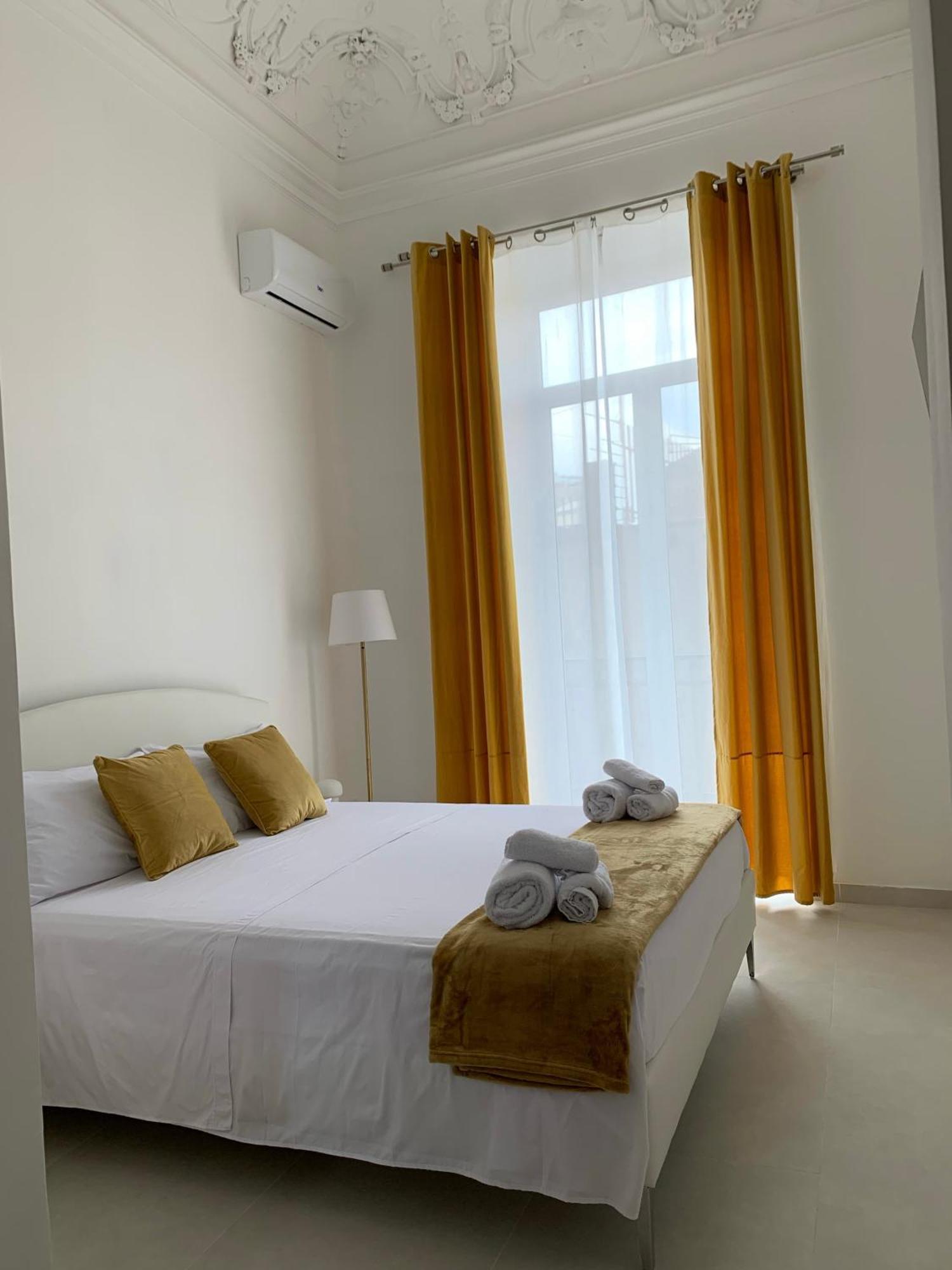 Bed and Breakfast Cutelli Gold Aeroporto di Catania Fontana Rossa Esterno foto